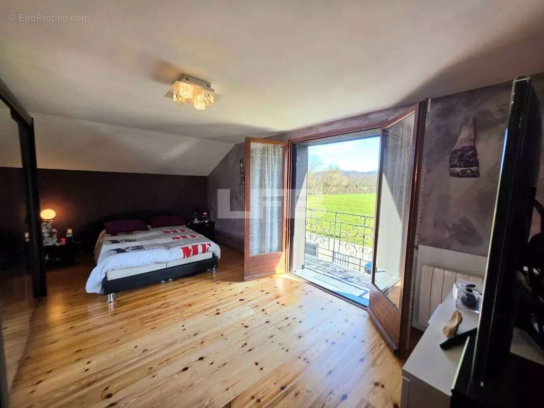 Belle maison 153,5 m² sur Terrain plat 1251 m² - photo 13