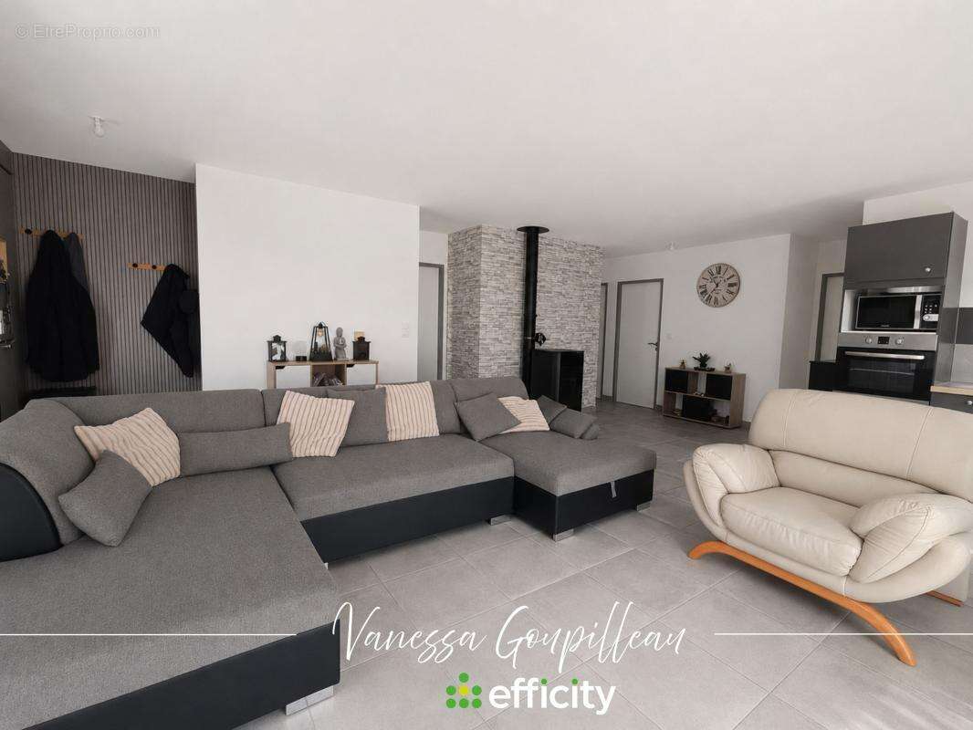 Maison 125 m² à La Mothe-Achard  - photo 3