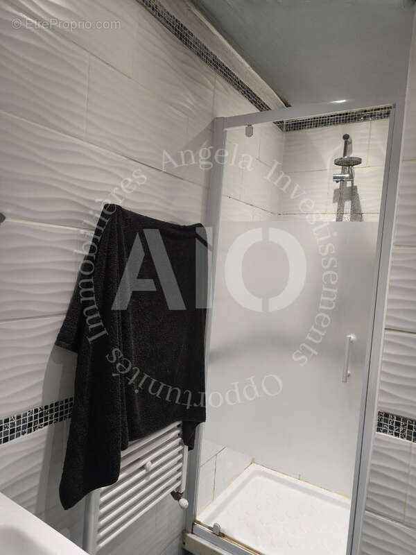 Appartement T3 Montée de Choulans à Lyon 5 avec balcon, cave   68 m2   1er étage. - photo 8