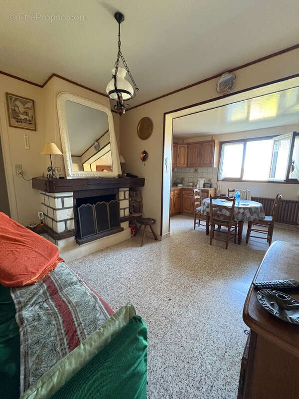 Maison à LA CHAPELLE-REANVILLE