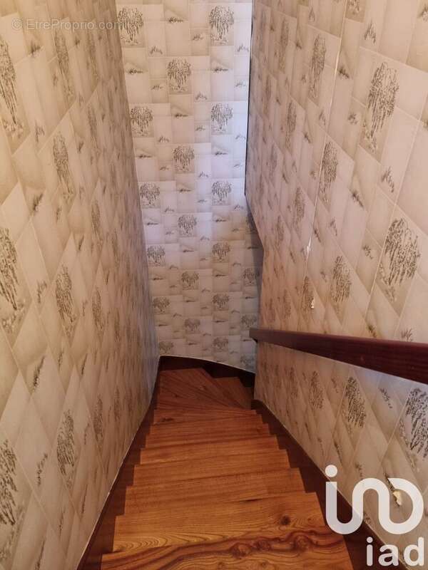 Photo 4 - Maison à YZERNAY