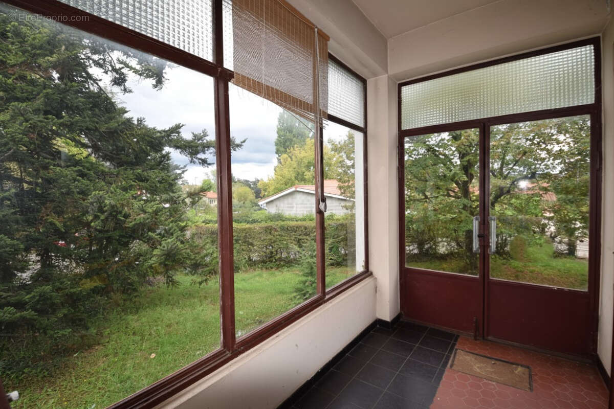 Maison à CHAZAY-D&#039;AZERGUES