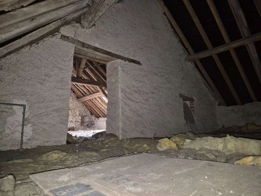 Maison à BOISCOMMUN