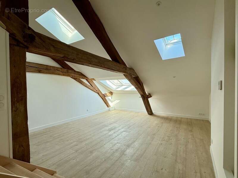 Appartement à PARAY-LE-MONIAL