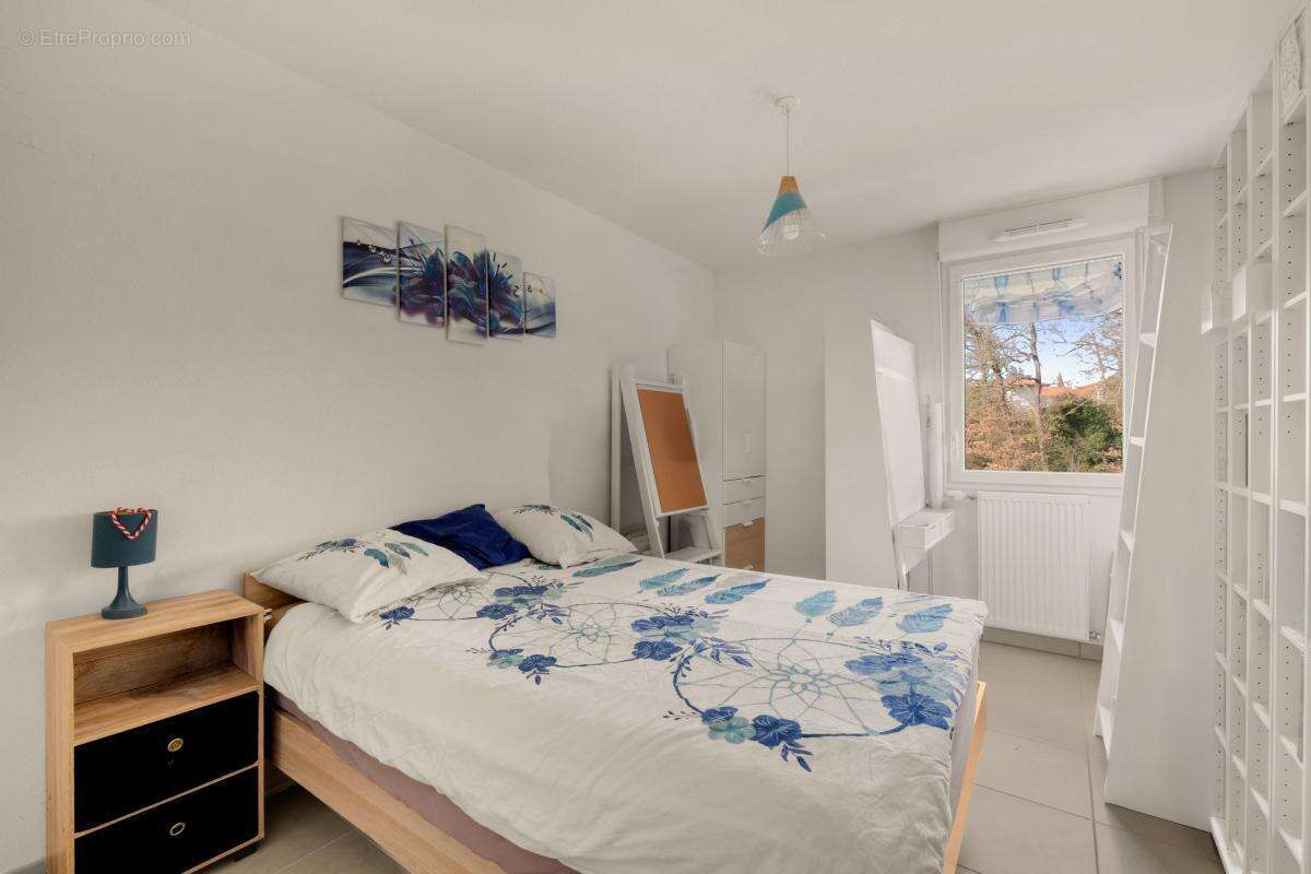 Appartement à SAINT-ORENS-DE-GAMEVILLE