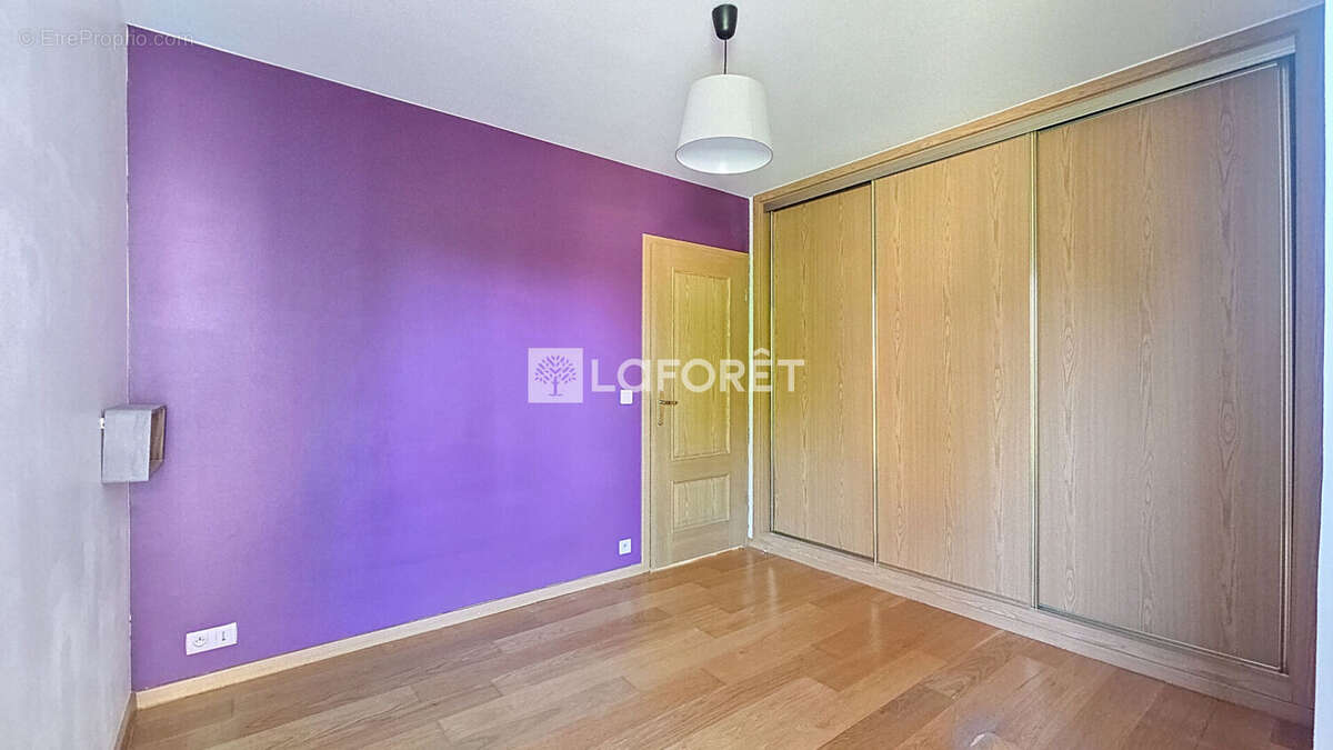 Appartement à ORRY-LA-VILLE