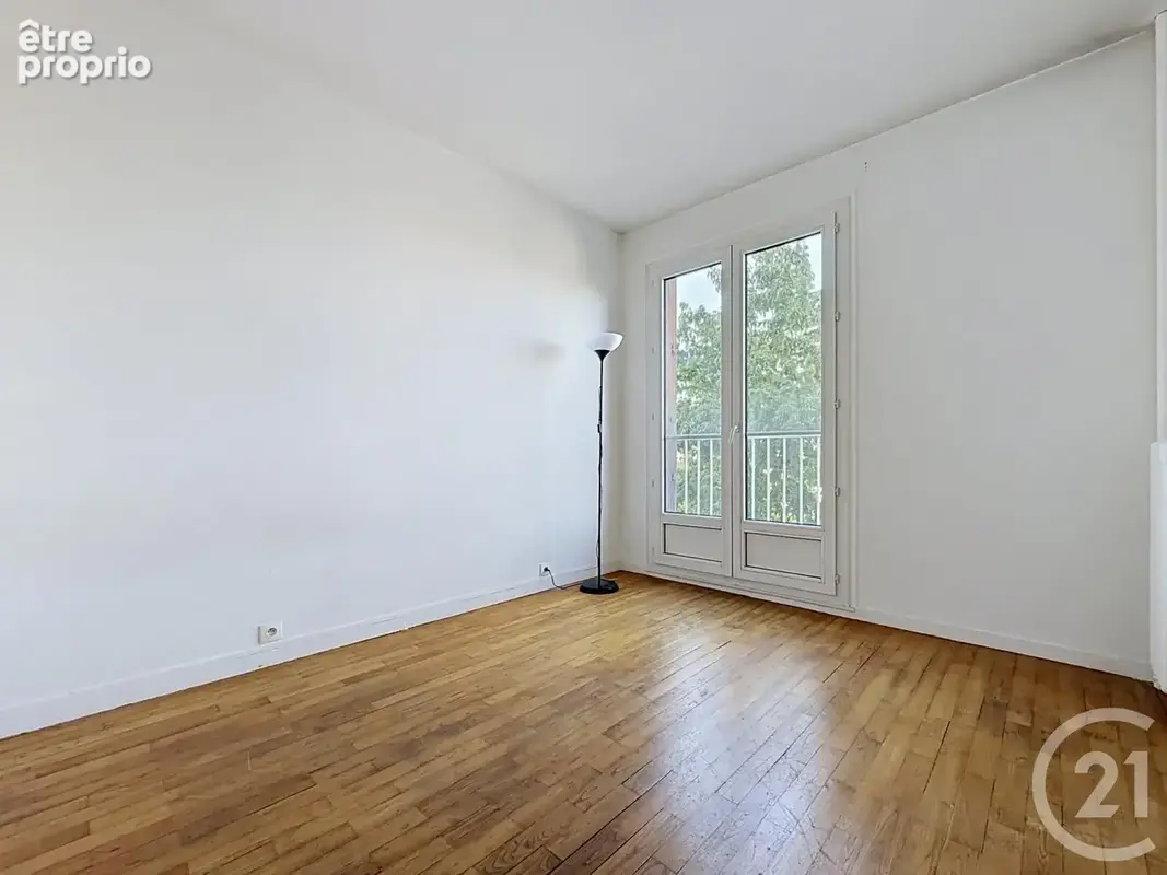 Appartement 3 pièces 68 m² à vendre à Reims (51100) - photo 3