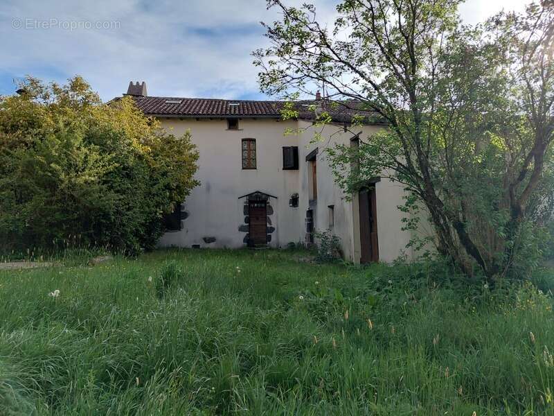 Maison à SAINT-PAUL-DES-LANDES