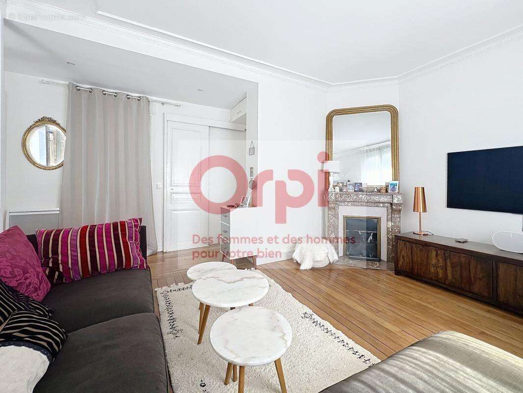 Appartement à ISSY-LES-MOULINEAUX