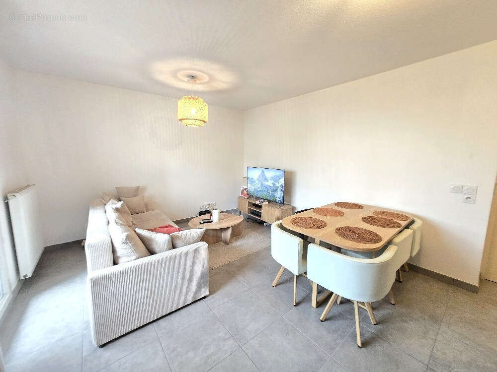 Appartement T3 récent avec terrasse et garage - photo 7