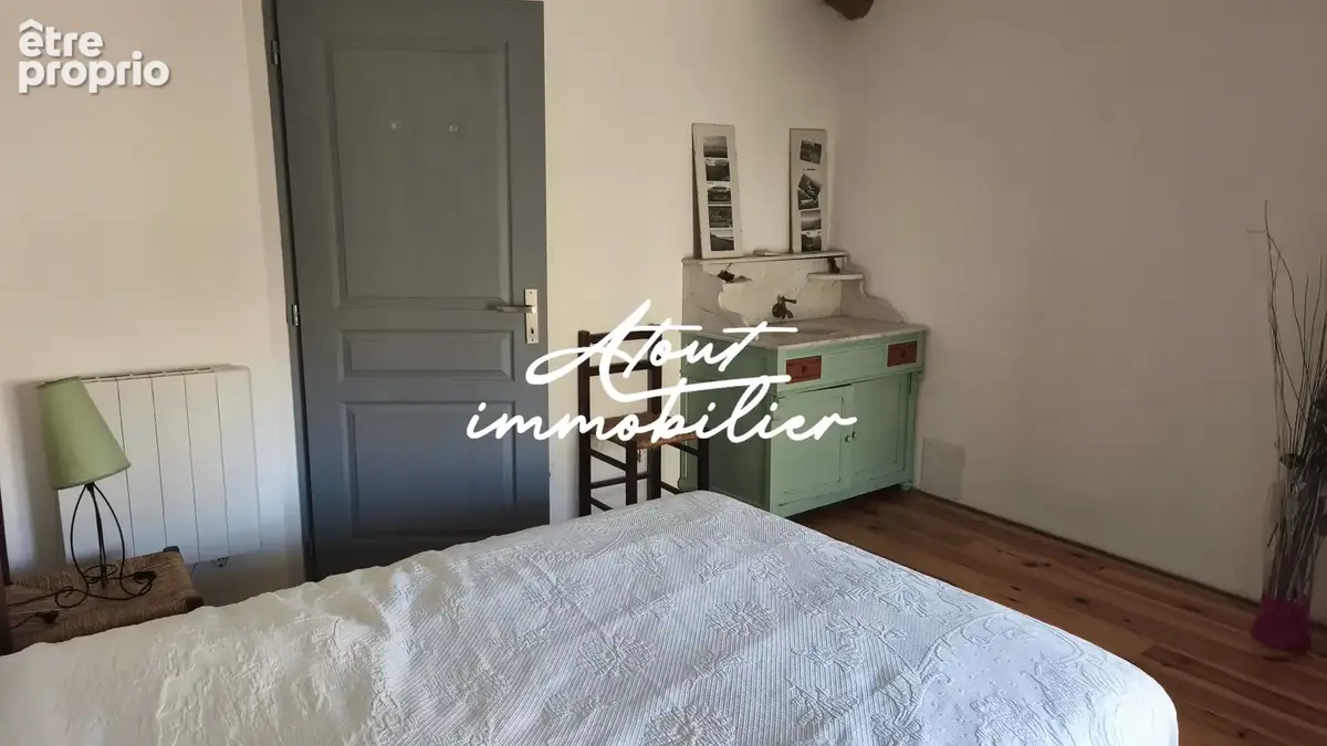 Maison de village 140 M2 à Gabian avec garage et terrasse ! Elle a tout d'une grande ! - photo 10