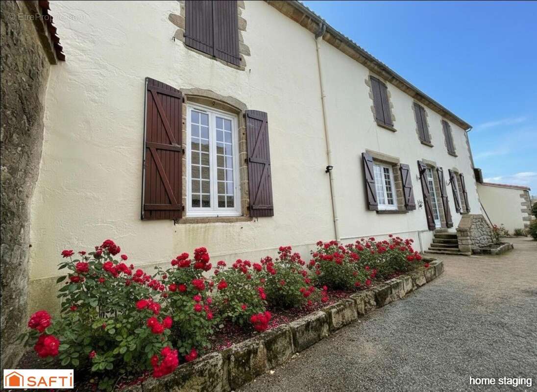 Photo 3 - Maison à MORTAGNE-SUR-SEVRE