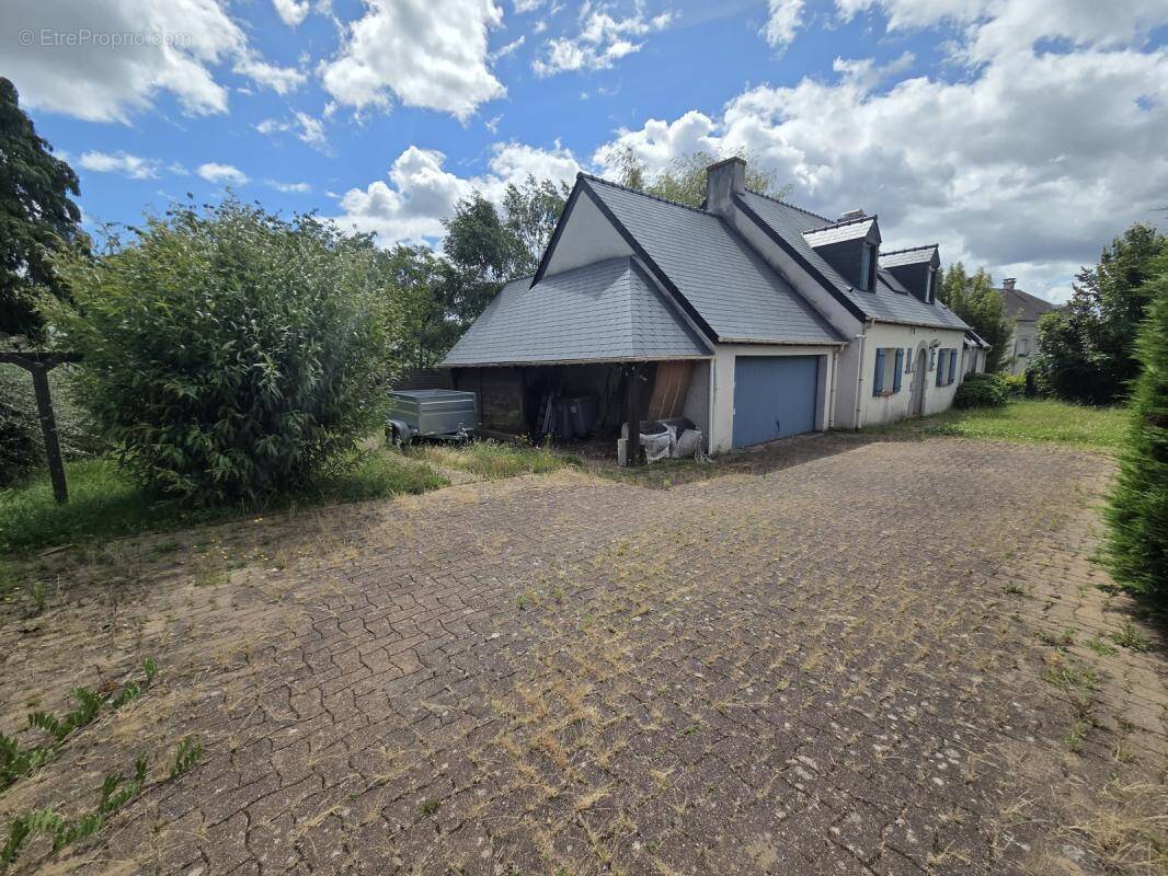 Maison à SAINTE-LUCE-SUR-LOIRE