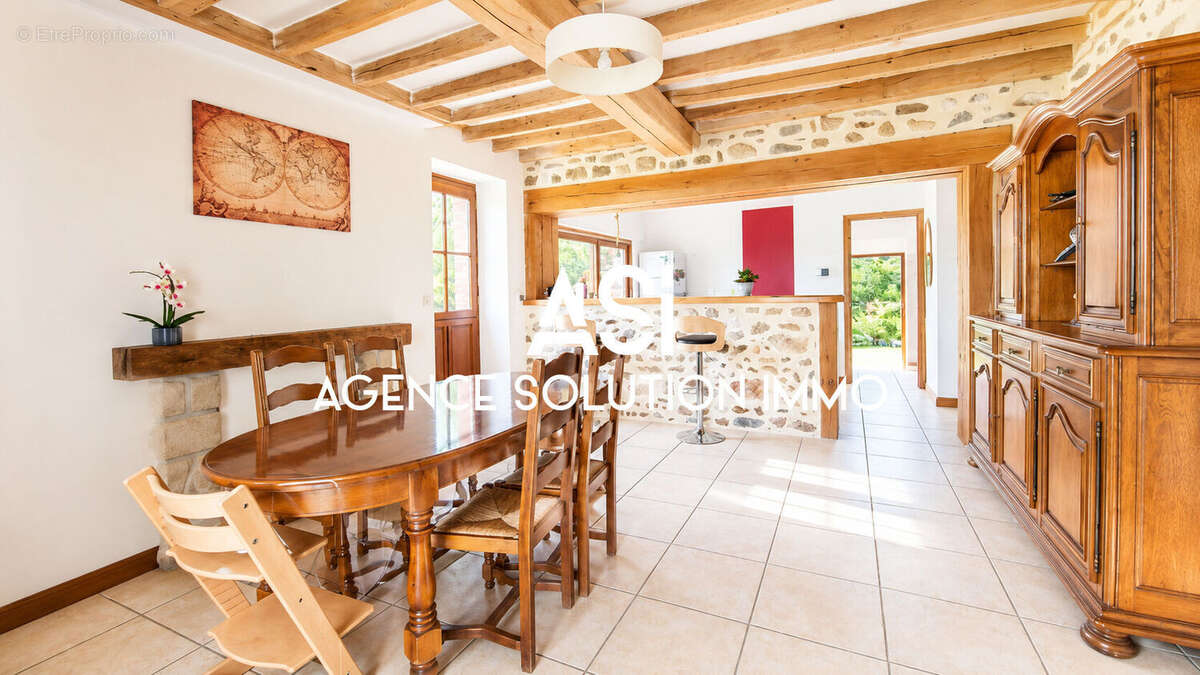 Maison à ANDOUILLE