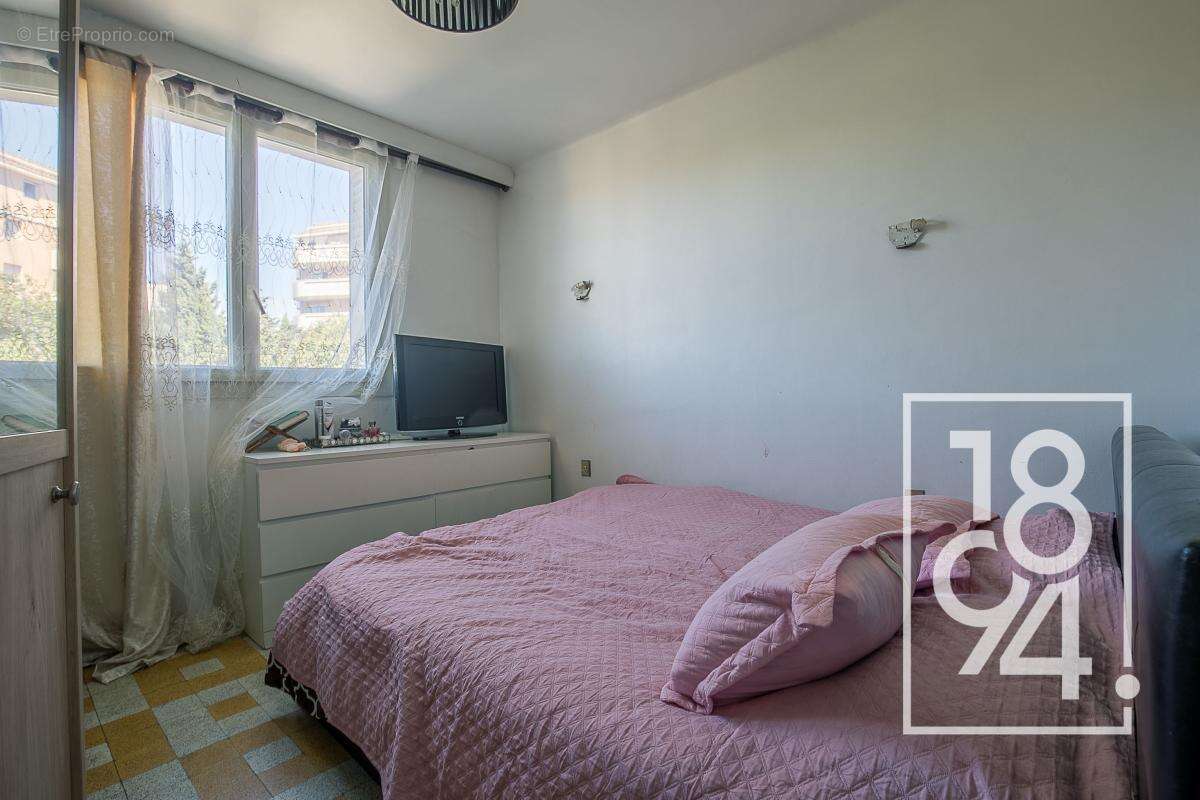 Appartement à MARSEILLE-14E