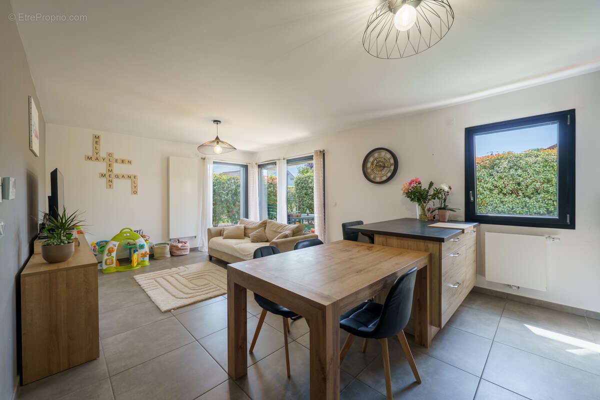 Appartement à THONON-LES-BAINS