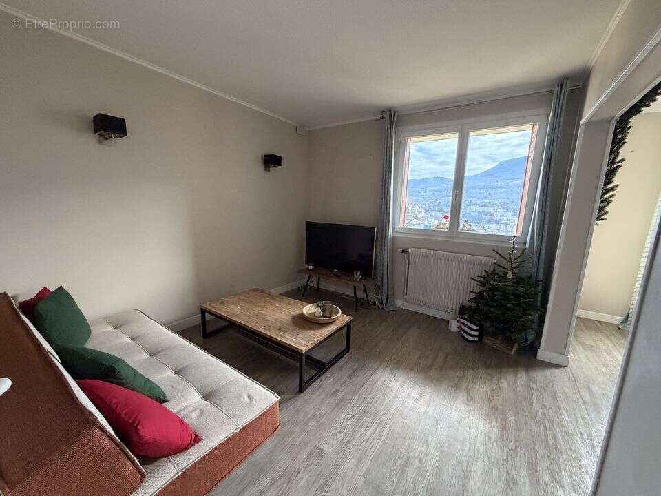 Appartement à TRESSERVE