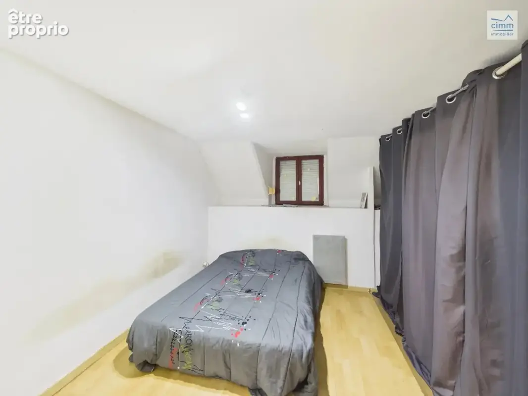 Longère en pierre de 152 m² sur un terrain de 794 m² - photo 12
