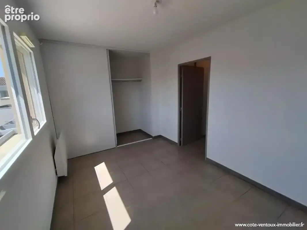 Maison T3 - 67 m² - Jardin et parking privatif - photo 8