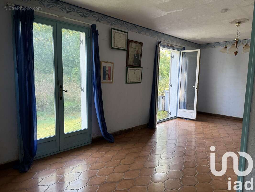 Photo 7 - Maison à SAINT-AUBIN-SUR-YONNE