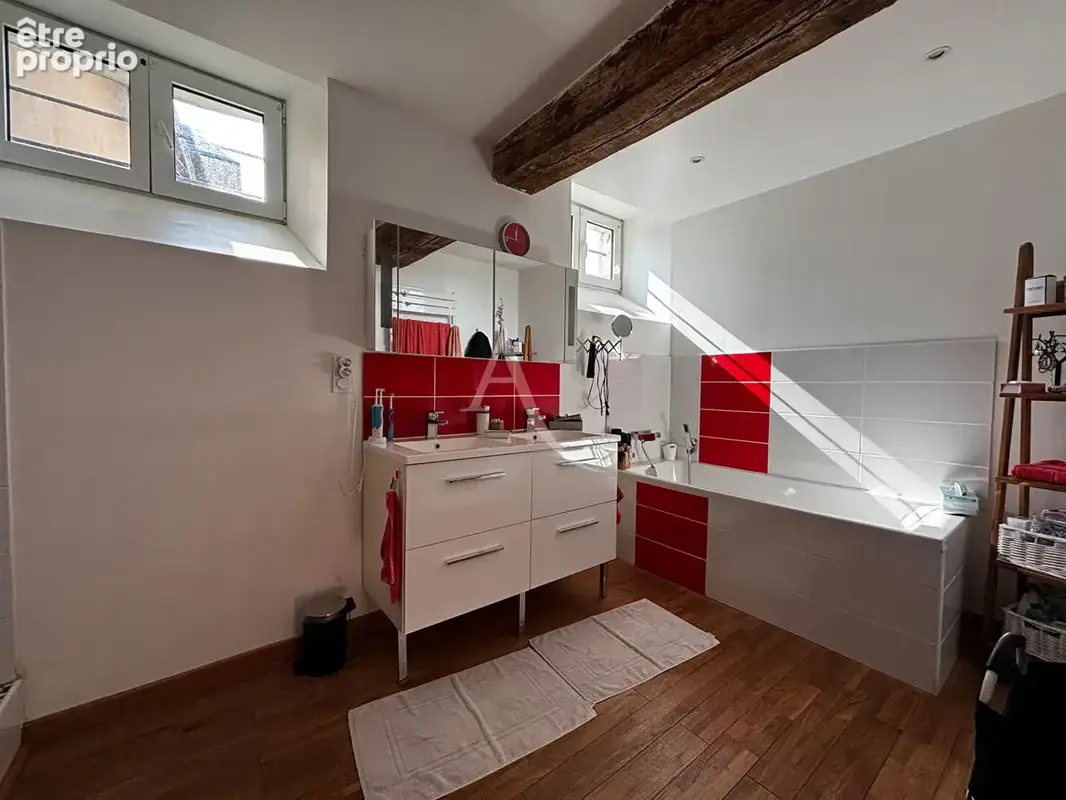 Maison Menil 7 pièce(s) 170m2 - photo 8