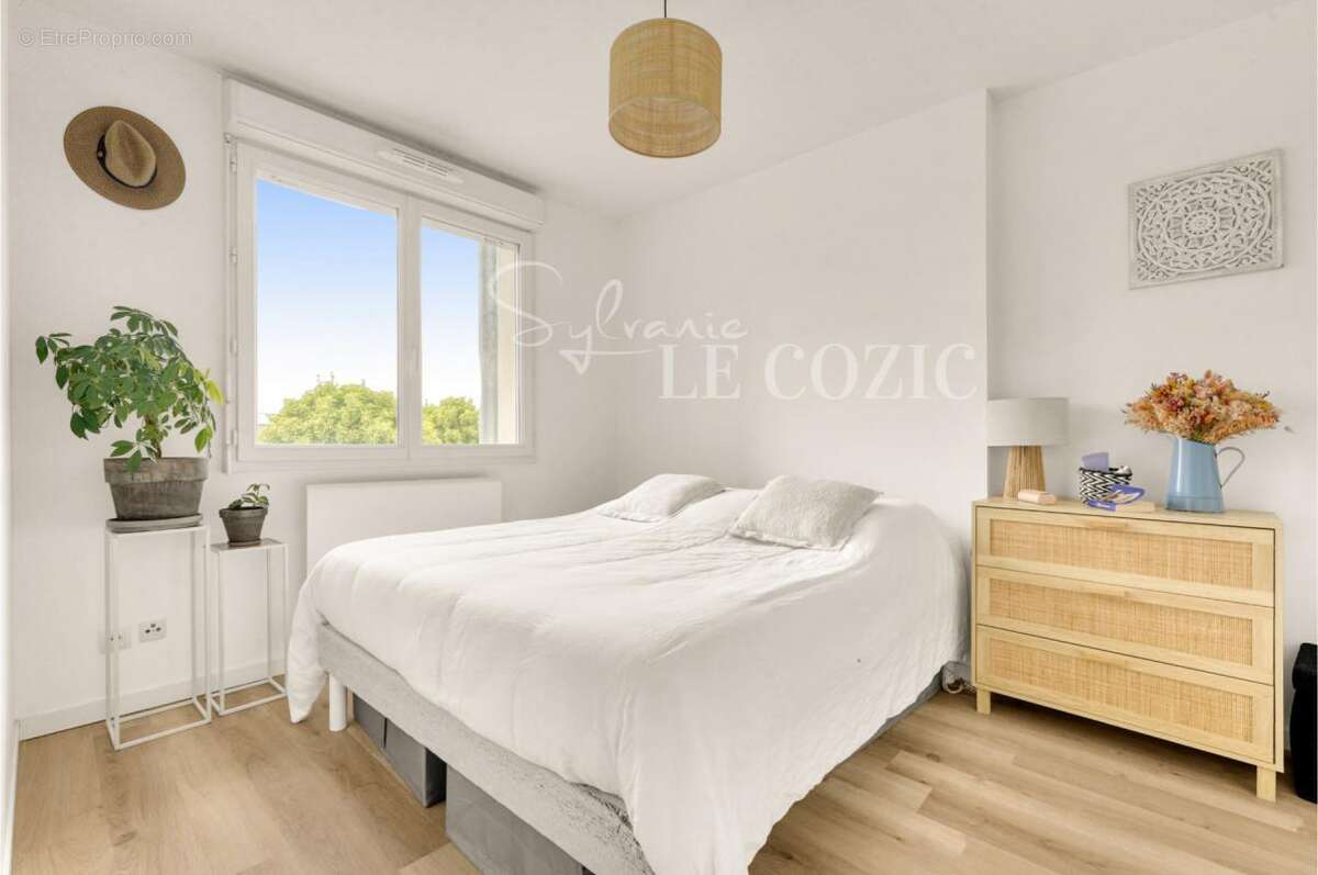 Appartement à LA SALVETAT-SAINT-GILLES