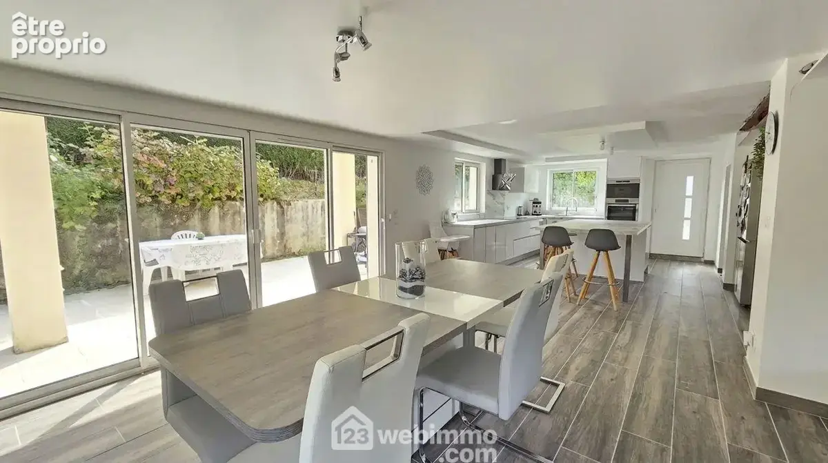 Photo Maison à Benejacq au prix de 268 000€