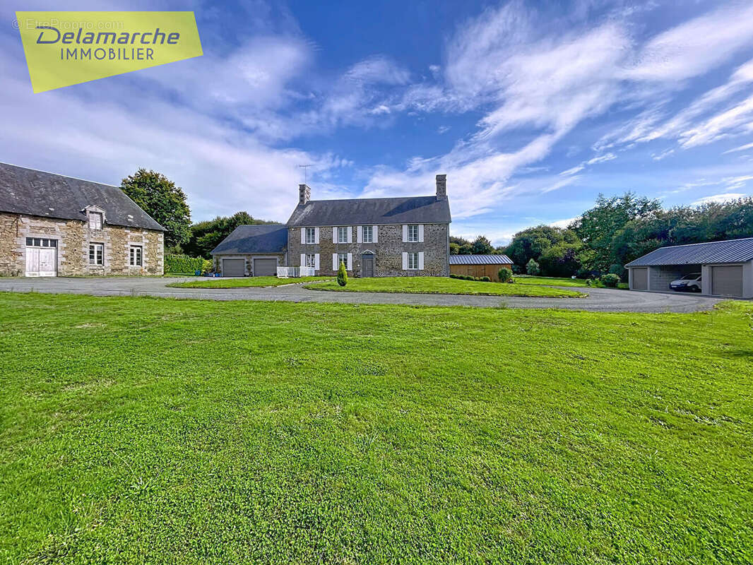 Maison à ISIGNY-LE-BUAT