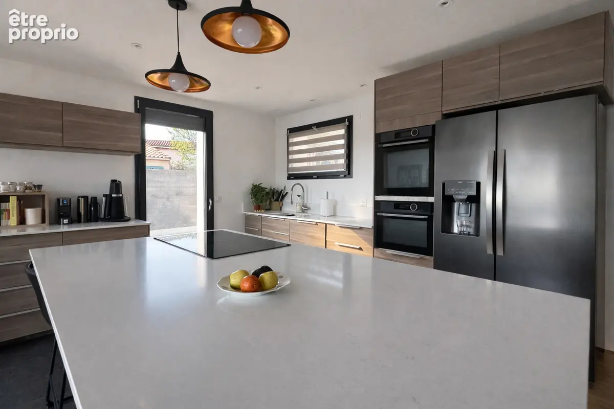 Maison T5 rénovée avec piscine et vue panoramique  Calme absolu - photo 4
