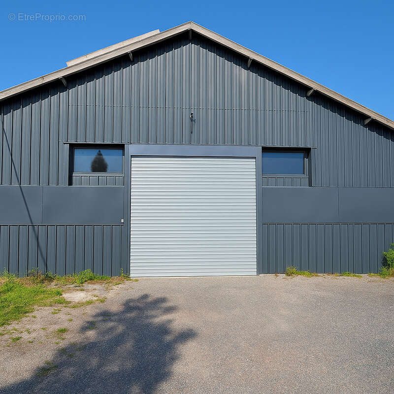 Commerce à SAINT-JEAN-D&#039;ILLAC