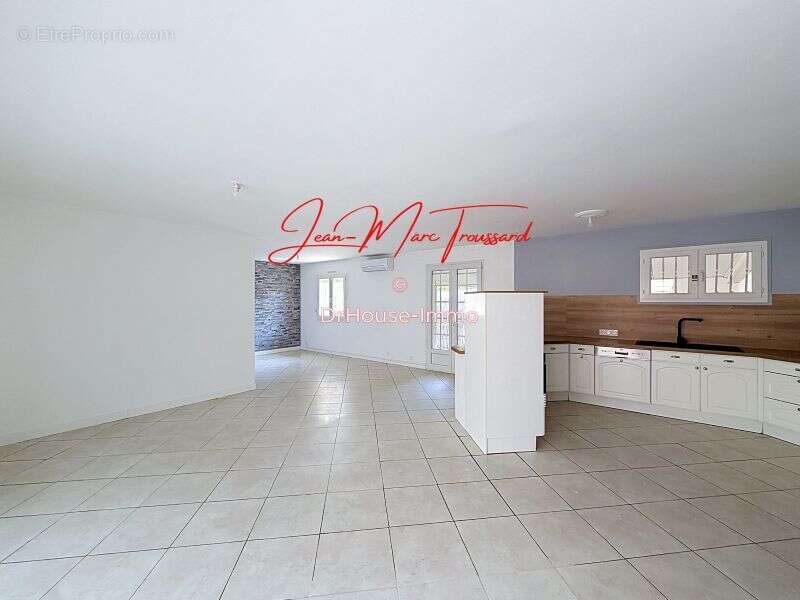 Maison 106 m² à Gujan-Mestras  - photo 5