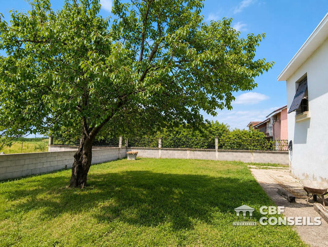 Maison 90 m² à Aulnat  - photo 9