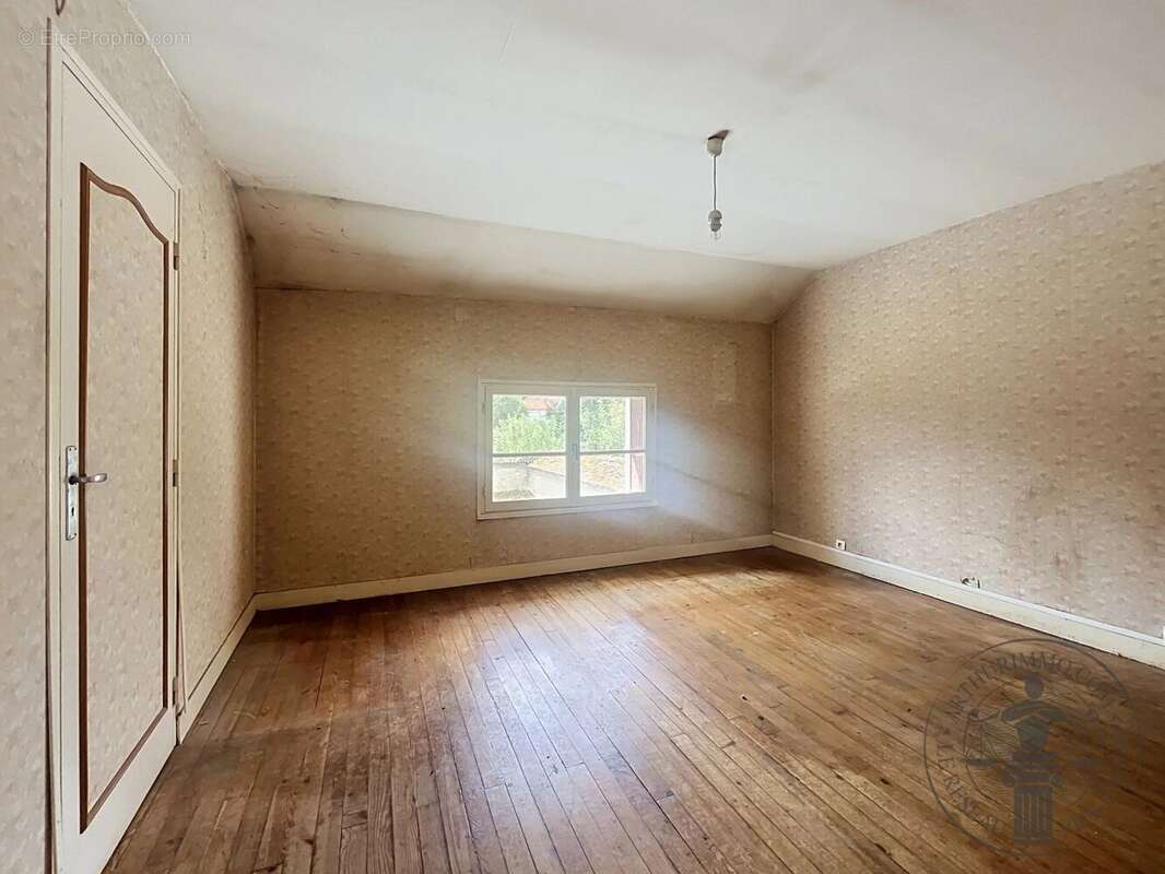 Vente Maison Dourdan(91410) 172 000ï¿œ - photo 9