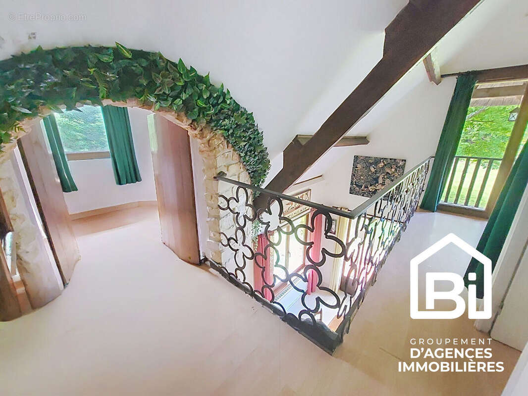 Maison à BRETTEVILLE-L'ORGUEILLEUSE