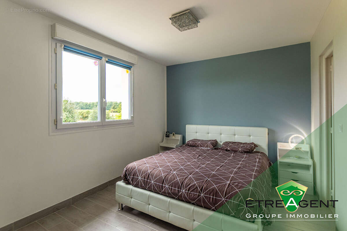 Maison COLLANDRES QUINCARNON - 178 m² - 5 chambres - photo 7