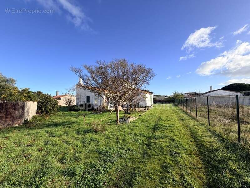 Maison à LE BOIS-PLAGE-EN-RE