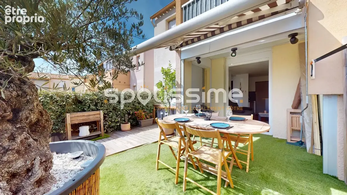 Cap d'Agde, Mont Saint Martin  T2 rénové avec superbe terrasse, piscine et parking - photo 10