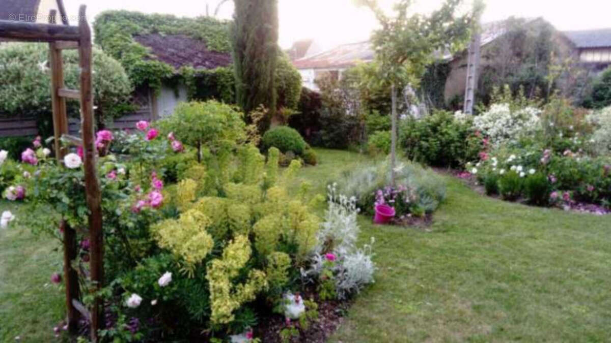 Maison à NOGENT-LE-BERNARD