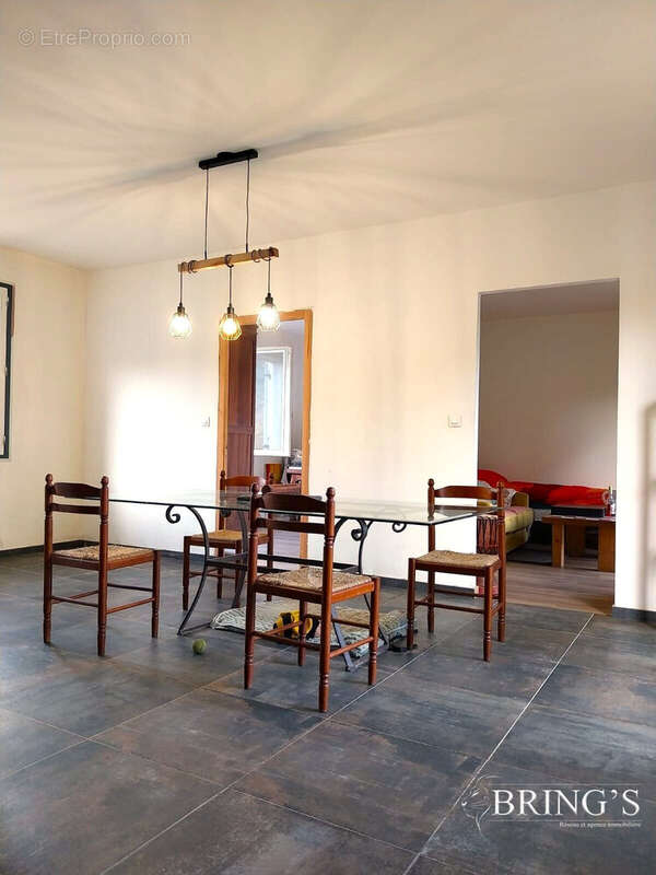 Maison à LE BUISSON-DE-CADOUIN