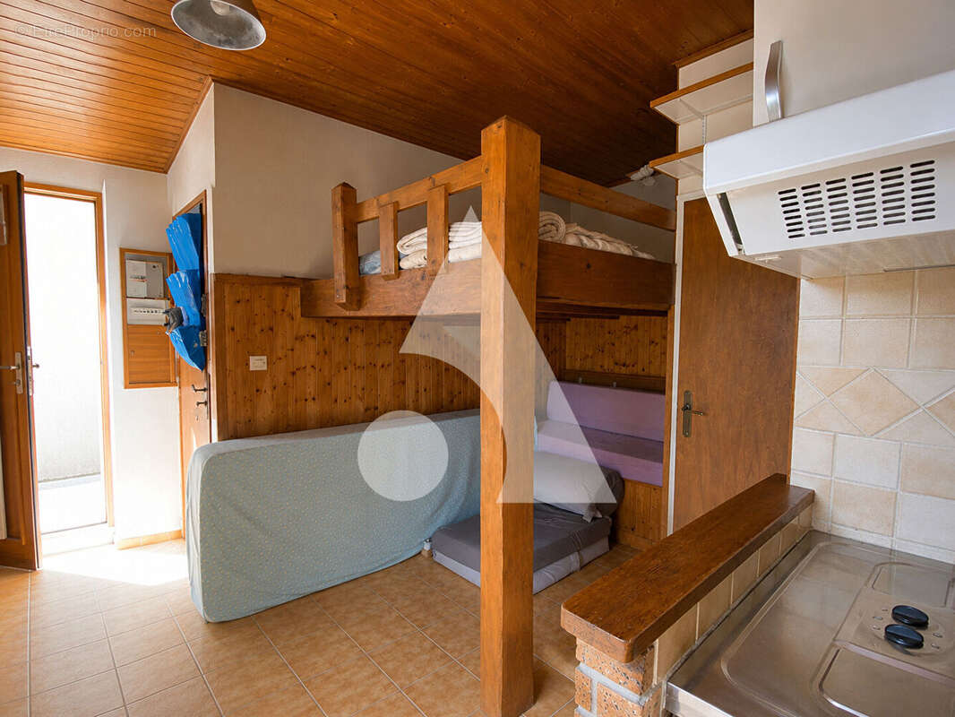 Appartement Barberaz 1 pièce(s) 12.31 m2 - photo 2