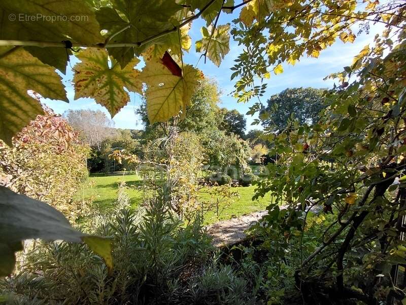 Maison à vendre 9 pièces BRION (86) - photo 17