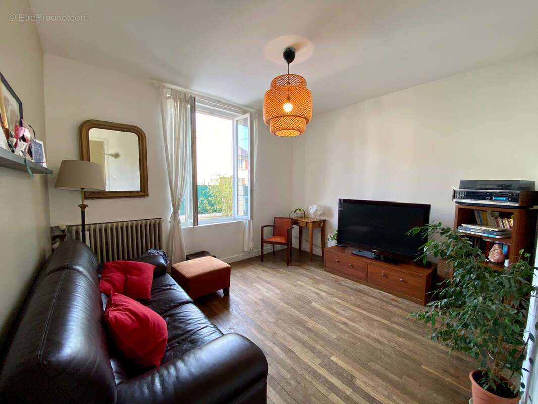 Maison à LE BLANC-MESNIL