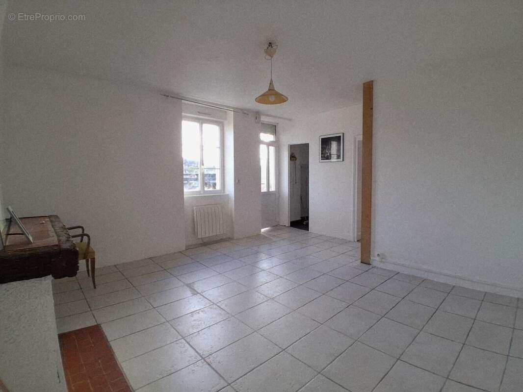 Photo 2 - Maison à SAINT-MARCEL