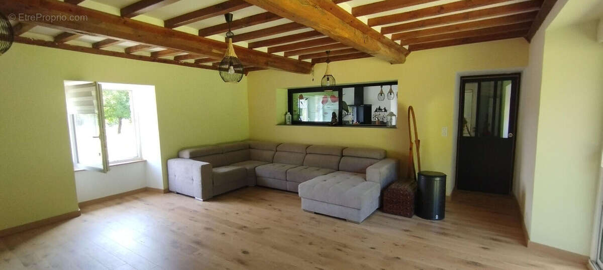 Maison à LE MESNIL-AMEY