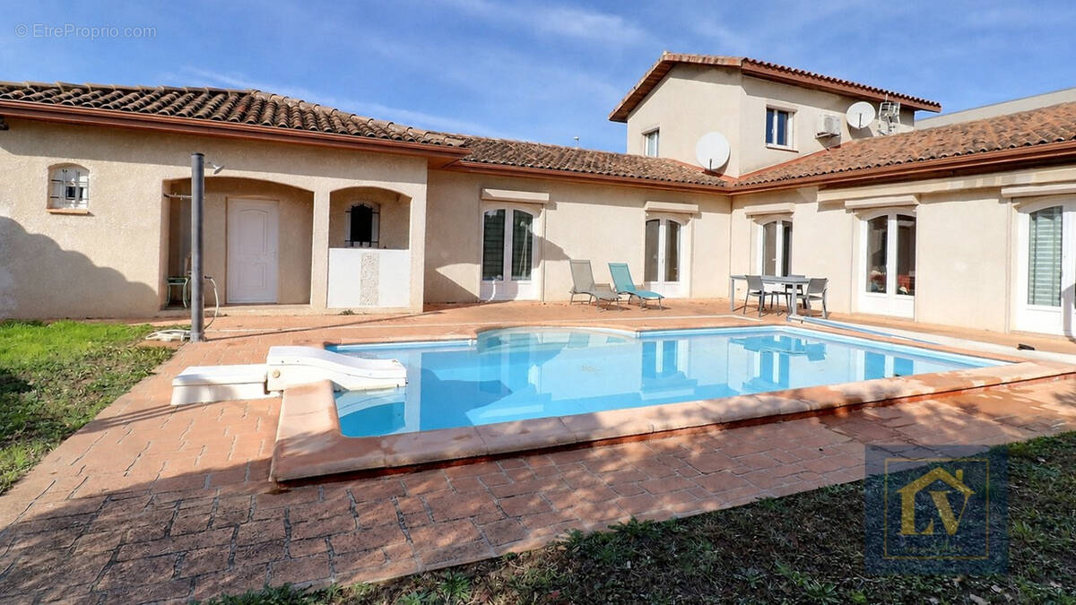 Maison à LE SOLER