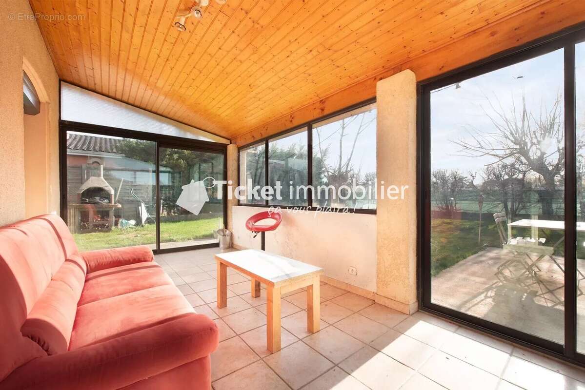 Maison à SAINT-JORY