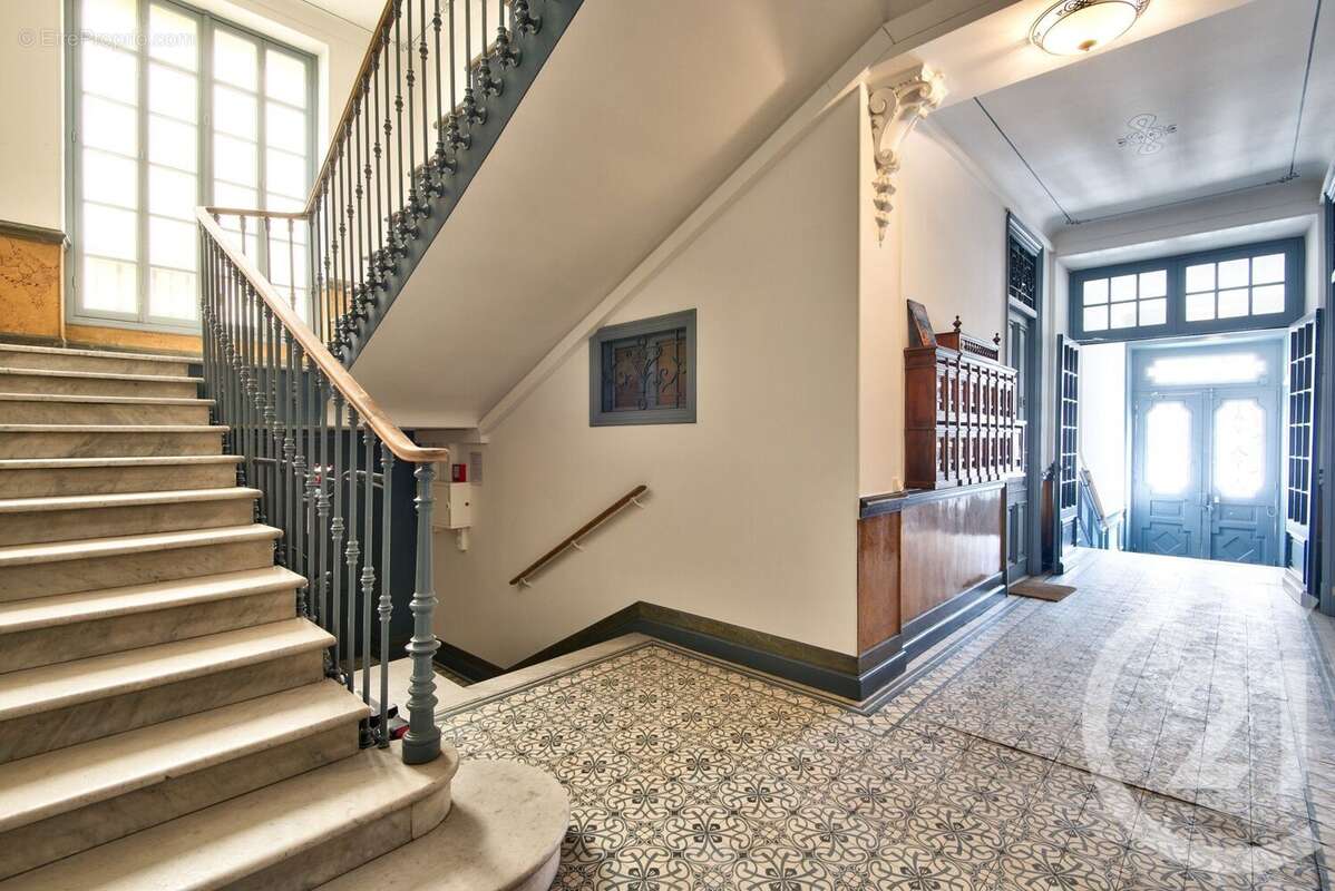 Appartement 92 m² à Nice  - photo 16