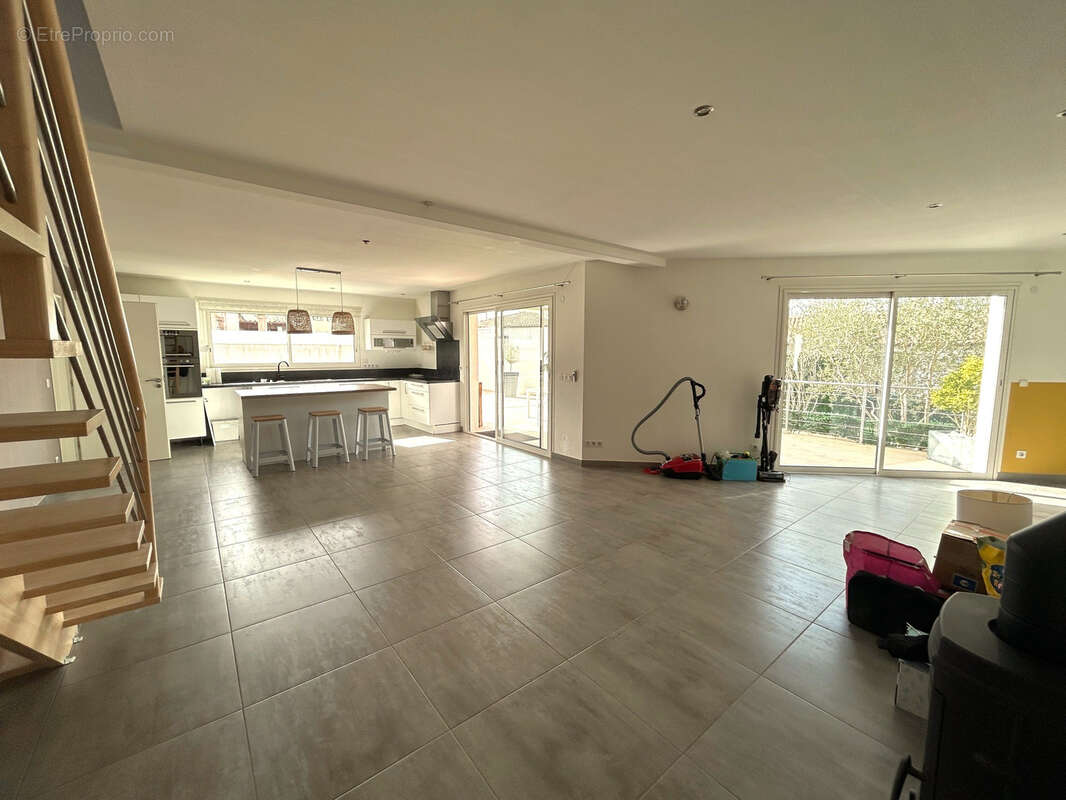 Maison à SAINT-BAUZILLE-DE-PUTOIS