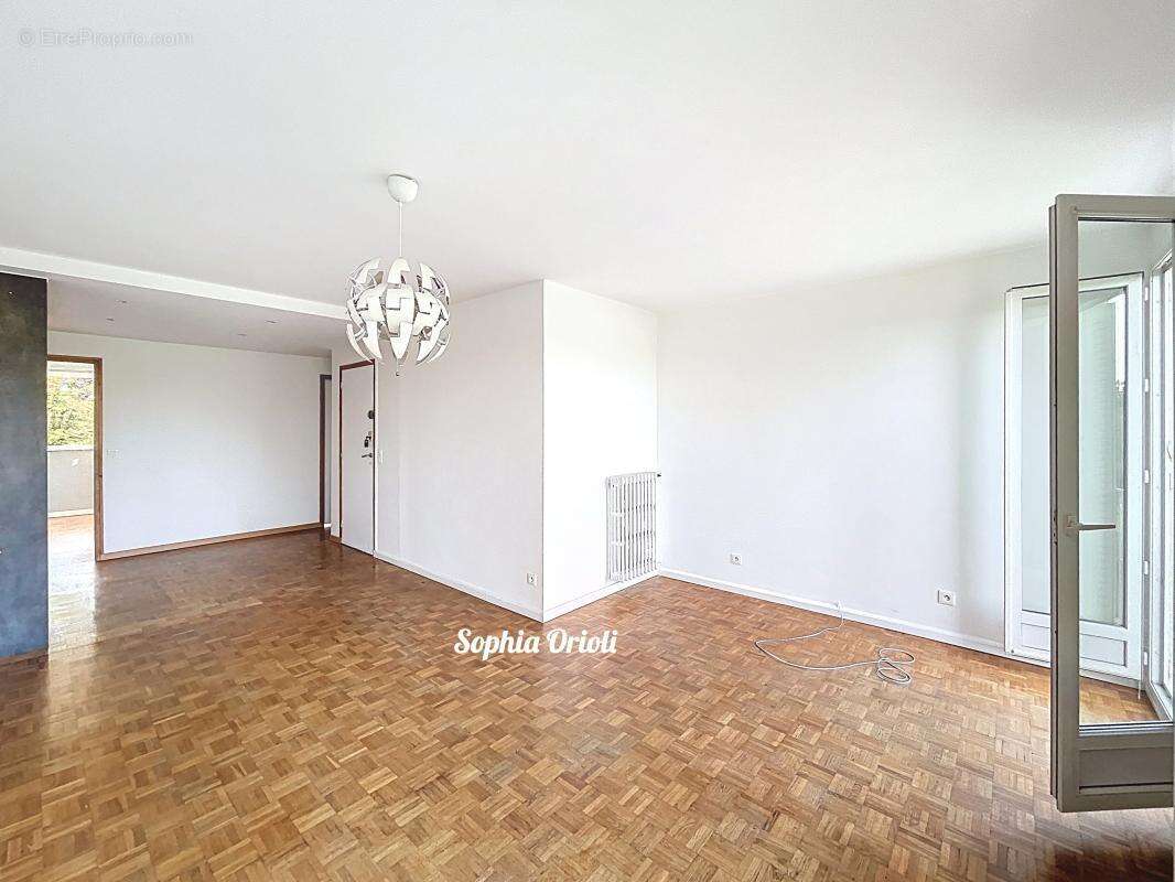 Appartement à CHEVILLY-LARUE