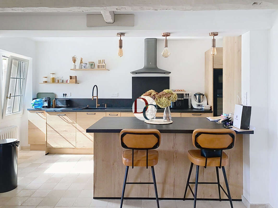 Maison 240 m² à Senlis  - photo 7